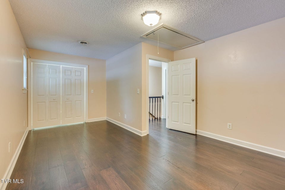 Photo #31: 604 Live Oak Court