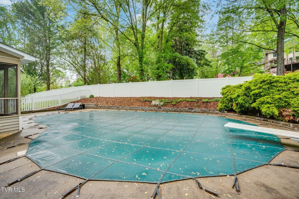 Photo #47: 604 Live Oak Court