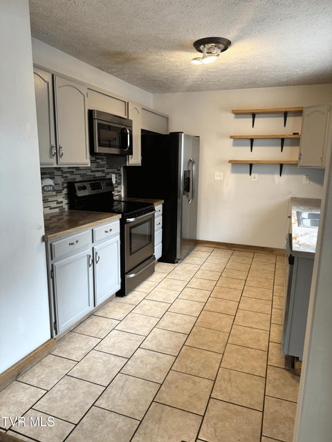 Photo #9: 1707 Oakland Avenue