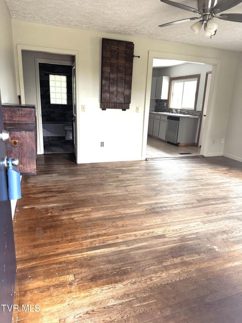 Photo #5: 1707 Oakland Avenue