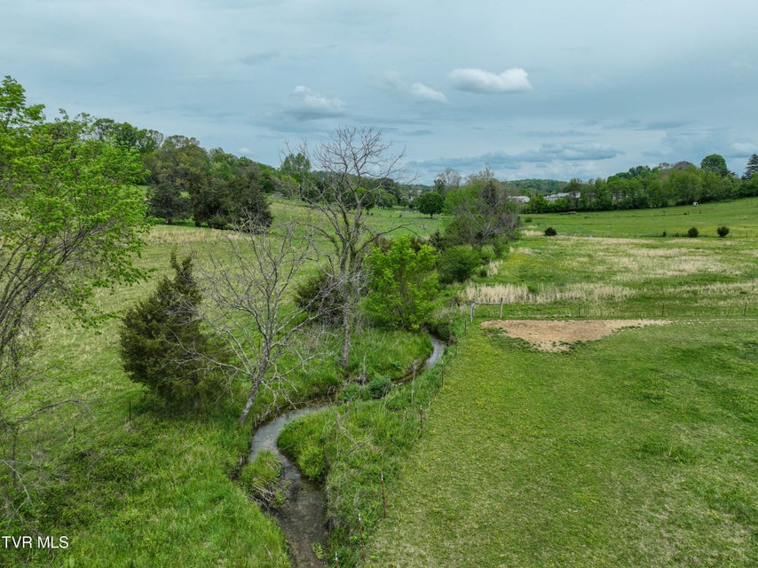 Photo #39: 127 Gillette Road