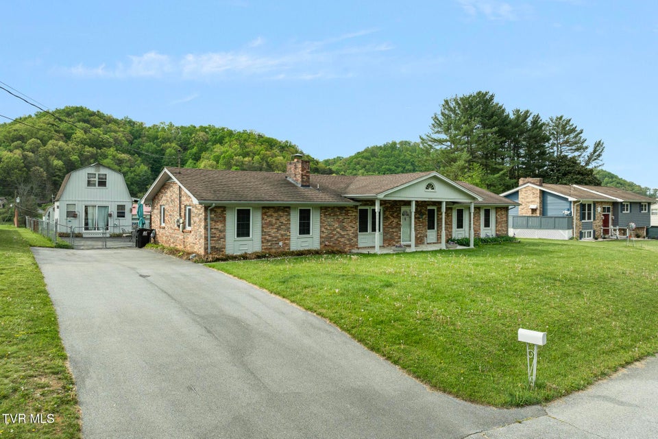 Photo #2: 300 Wimberly Way
