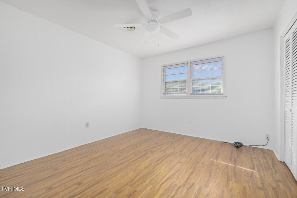 Photo #31: 300 Wimberly Way