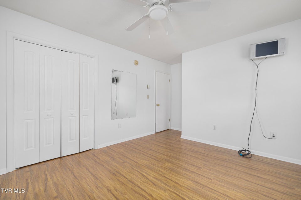 Photo #34: 300 Wimberly Way