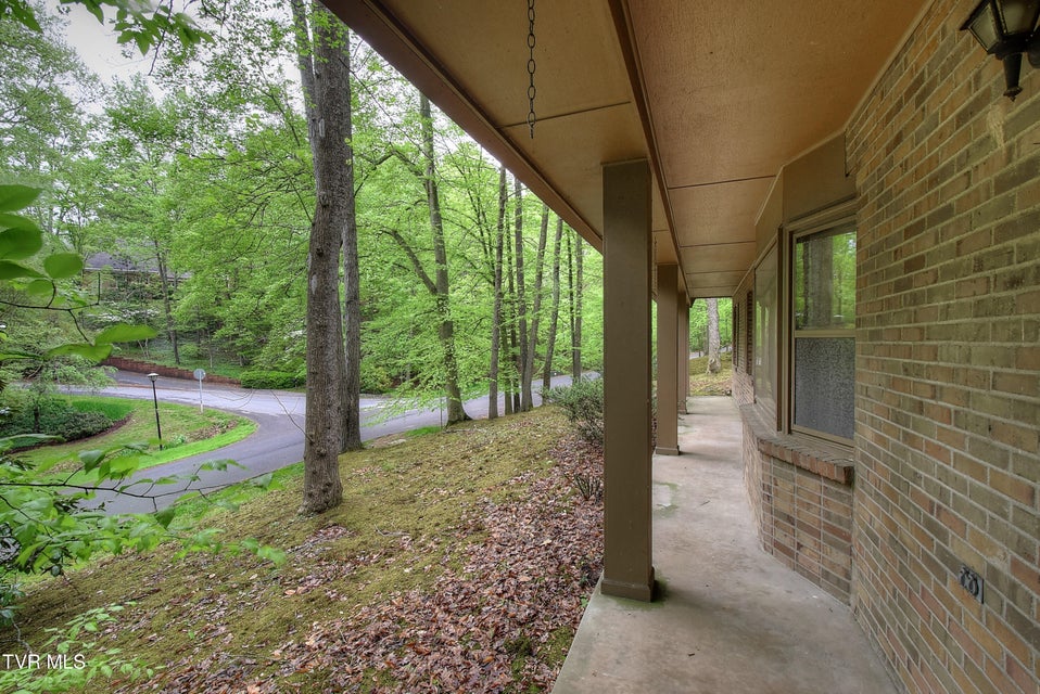 Photo #6: 732 Woodgreen Lane