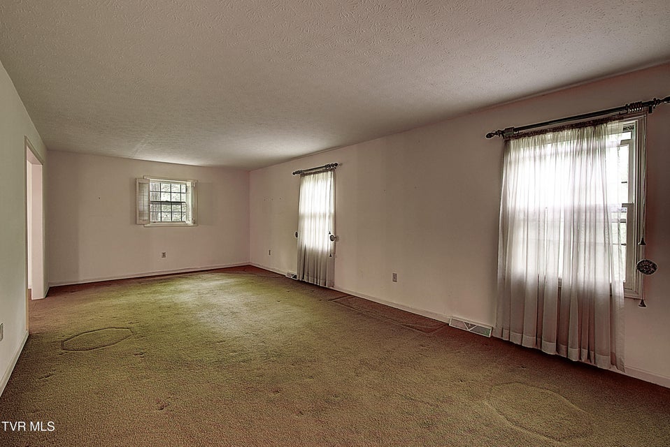 Photo #10: 732 Woodgreen Lane