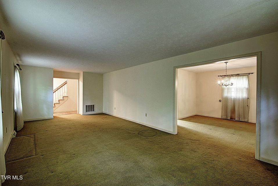 Photo #12: 732 Woodgreen Lane