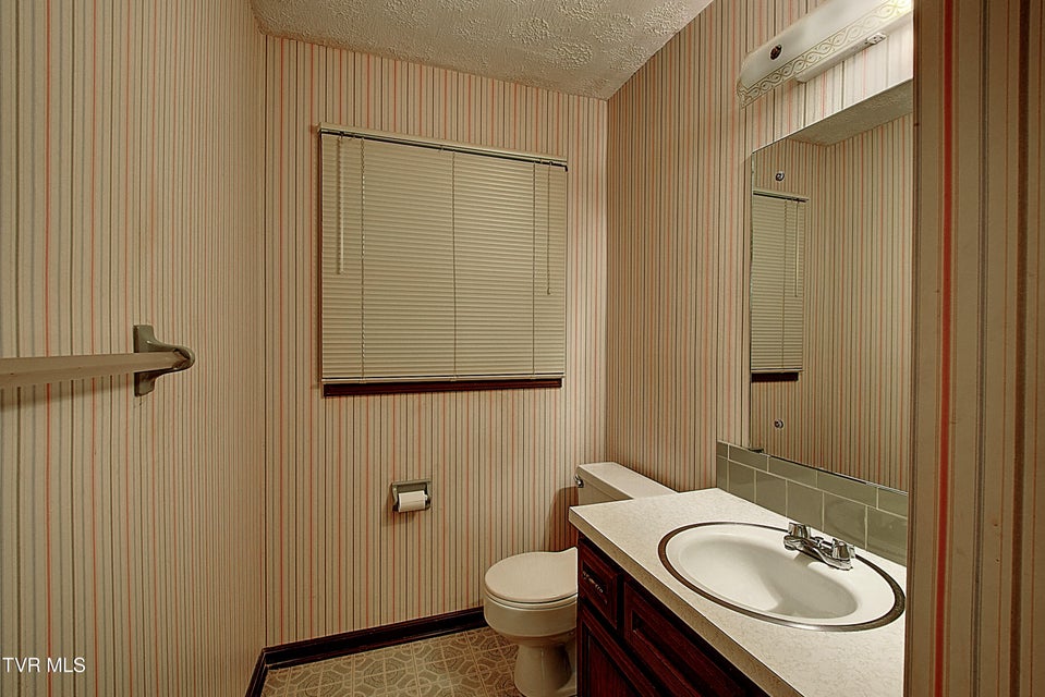 Photo #24: 732 Woodgreen Lane