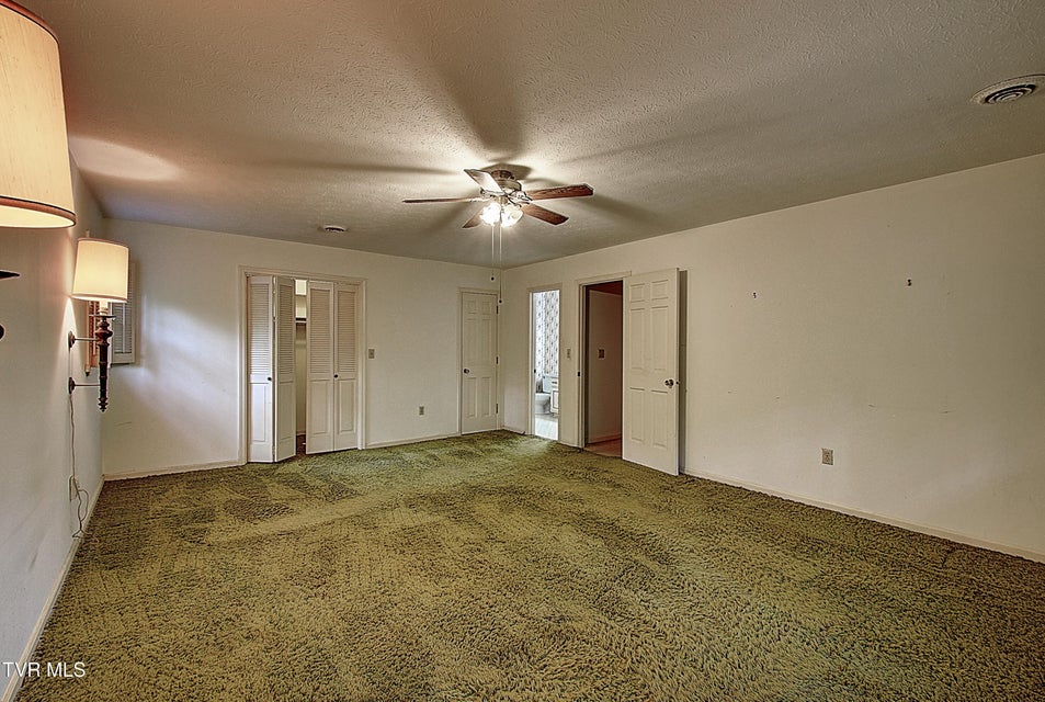 Photo #27: 732 Woodgreen Lane