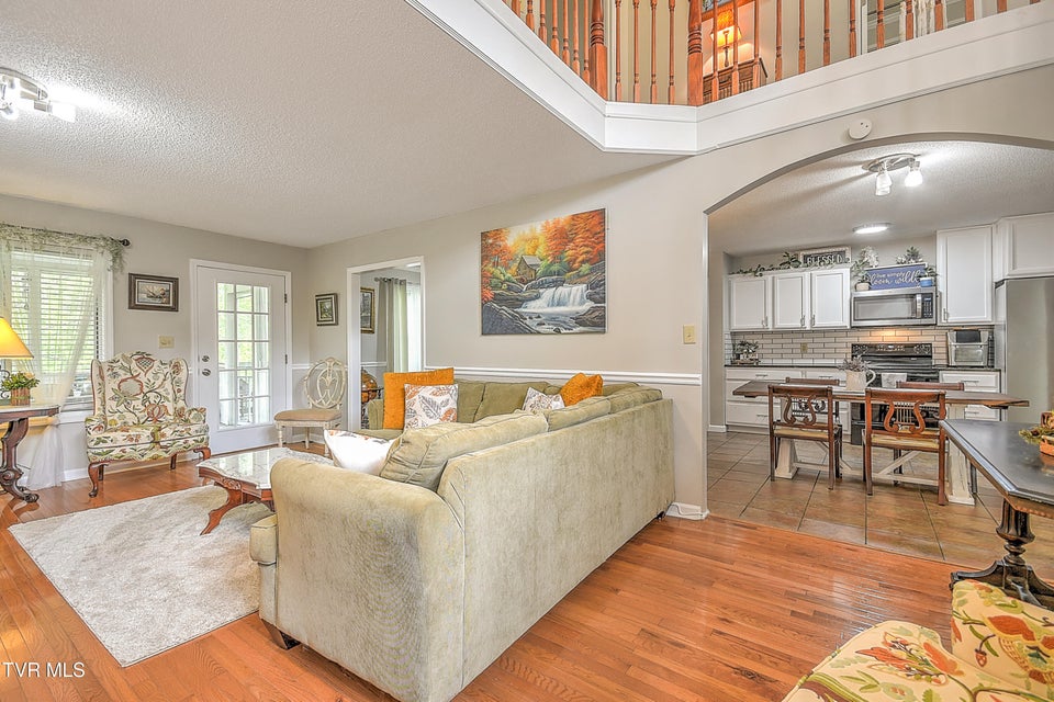 Photo #10: 111 Timberbrook Drive