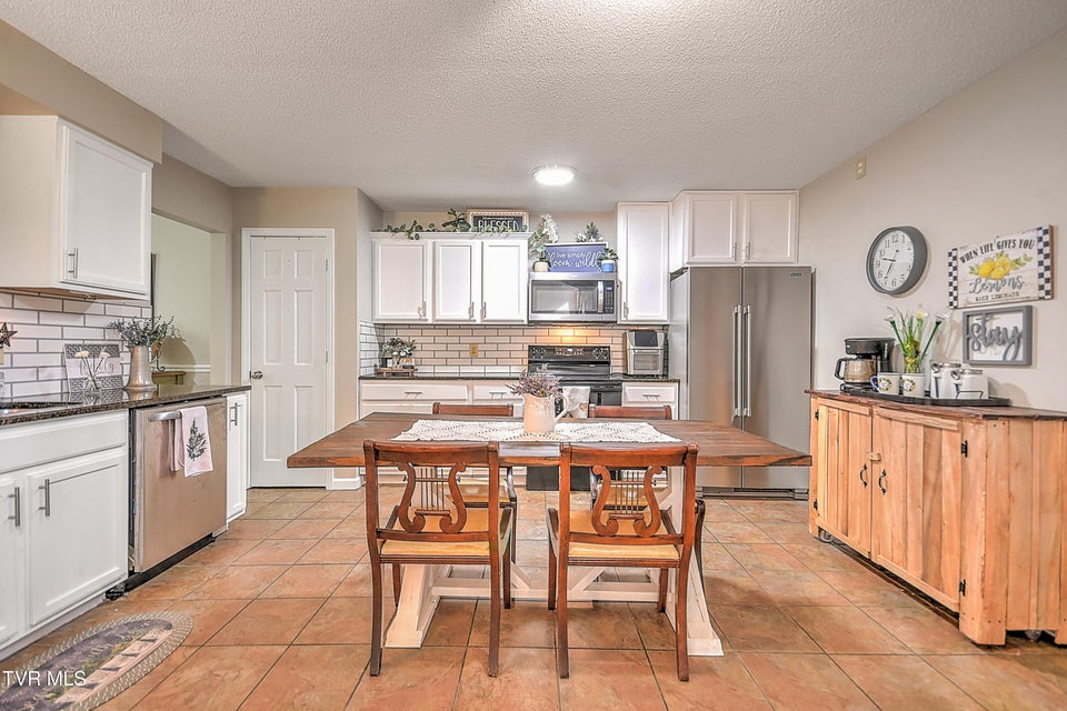 Photo #21: 111 Timberbrook Drive