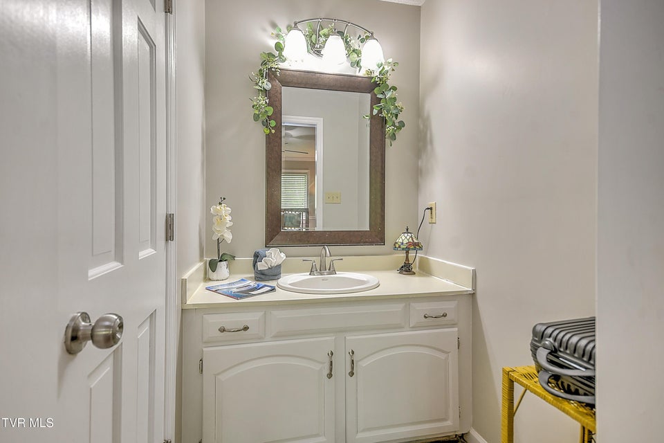 Photo #27: 111 Timberbrook Drive