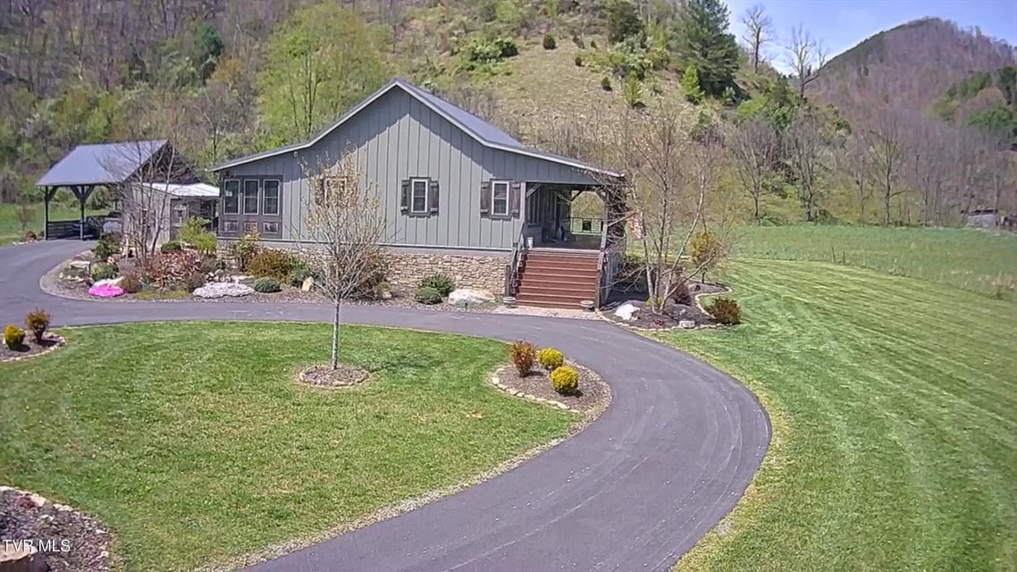 Photo #2: 4246 Roan Creek Road