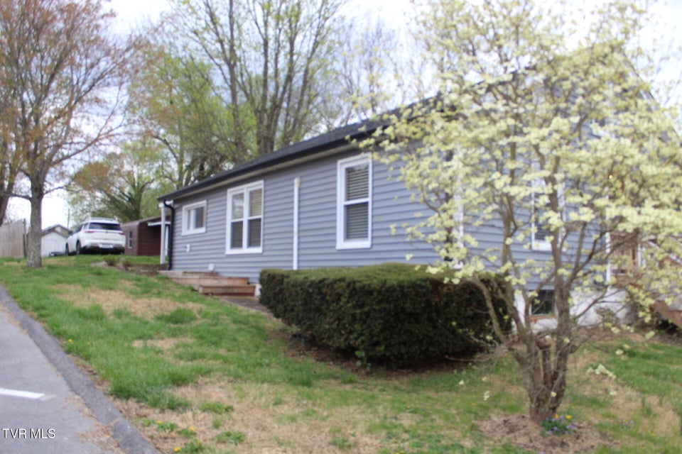 Photo #4: 1653 E Street