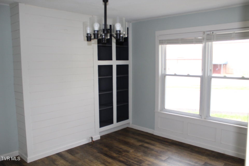 Photo #7: 1653 E Street