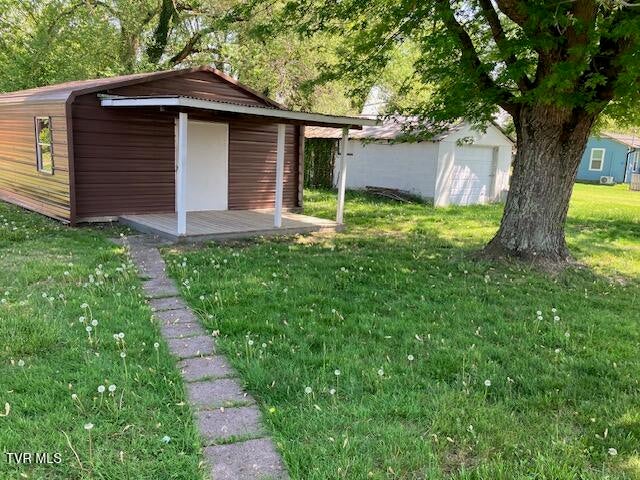 Photo #30: 1653 E Street