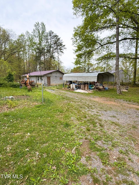 Photo #31: 116 Tranbarger Road