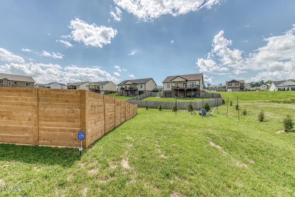 Photo #27: 1447 Lemongrass Drive