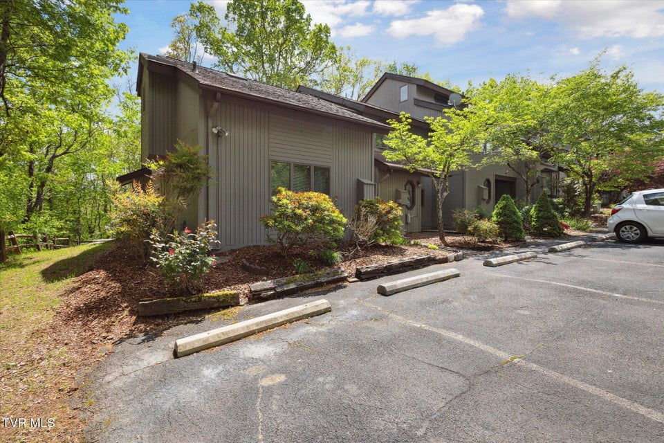 Photo #2: 20 Willowbrook Drive