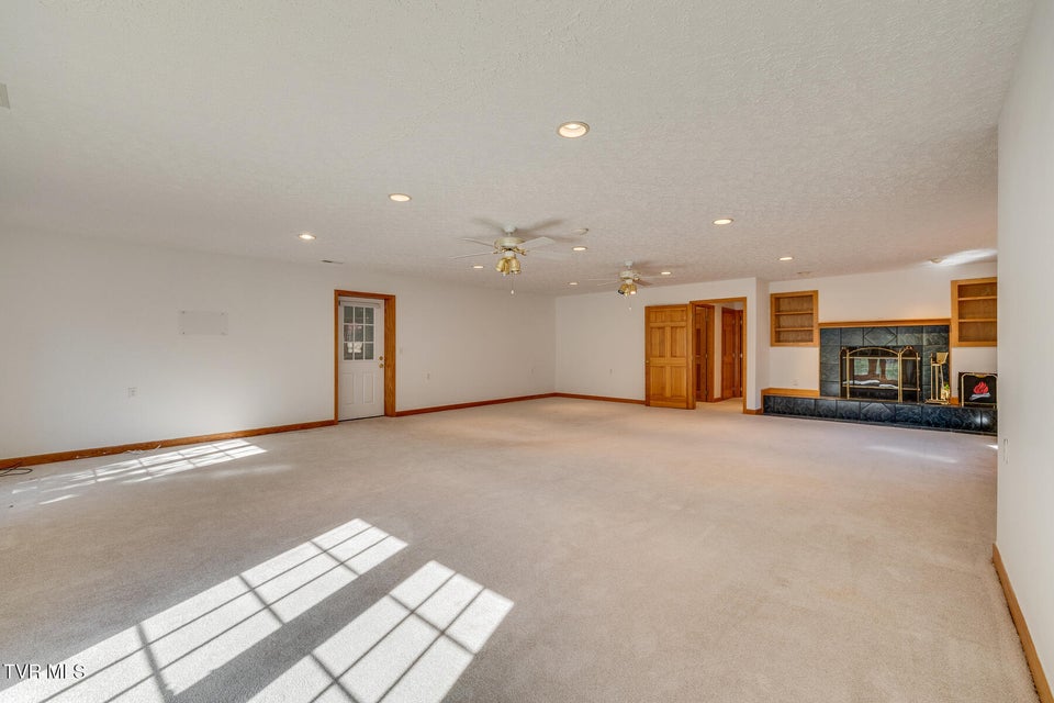 Photo #55: 246 Worthington Drive