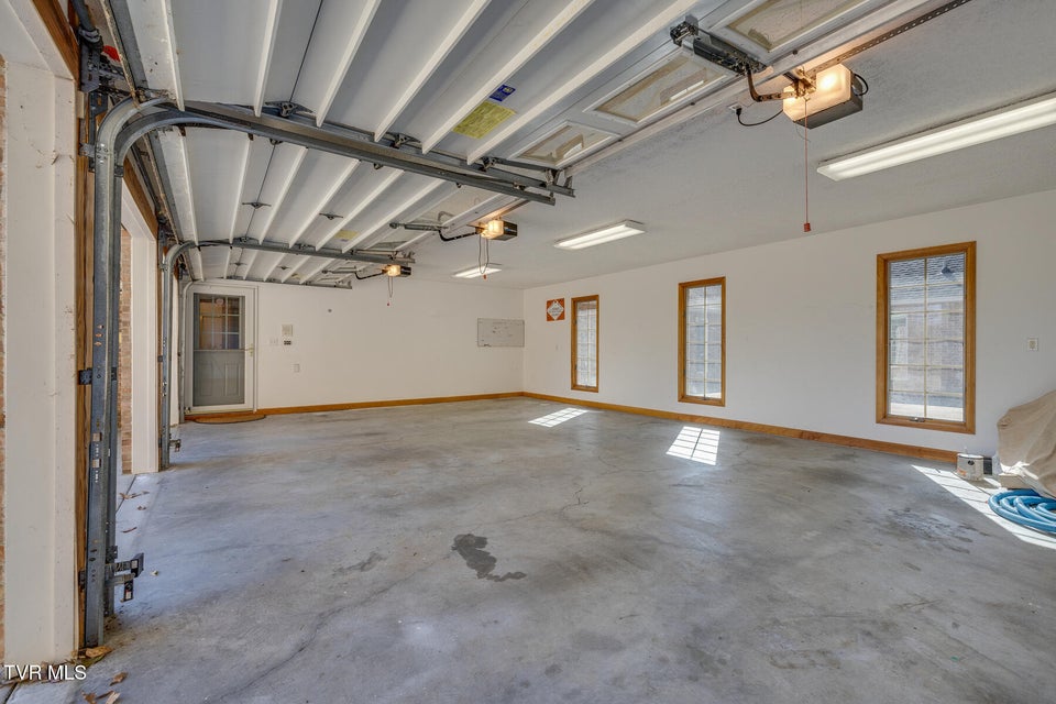 Photo #82: 246 Worthington Drive