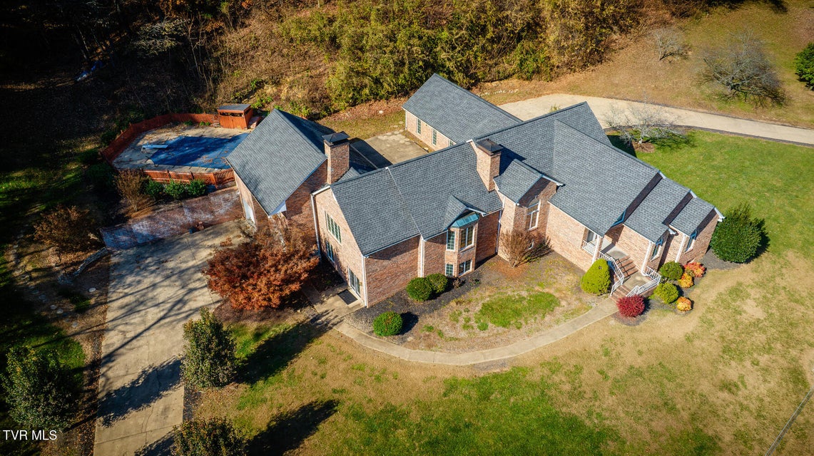 Photo #94: 246 Worthington Drive
