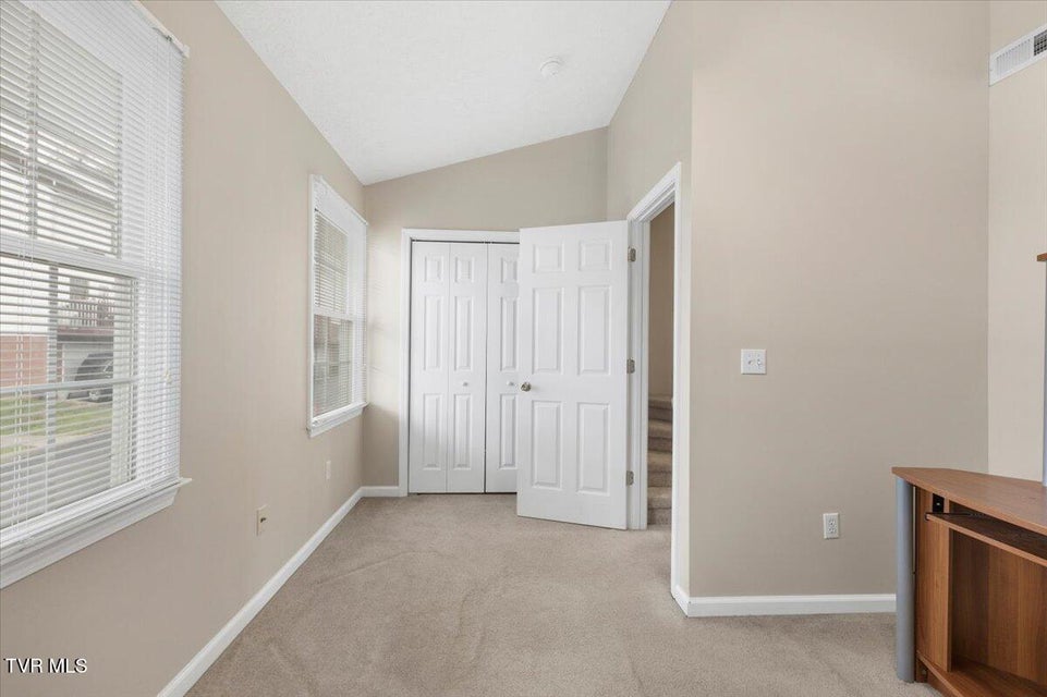 Photo #20: 529 Beaverview Drive