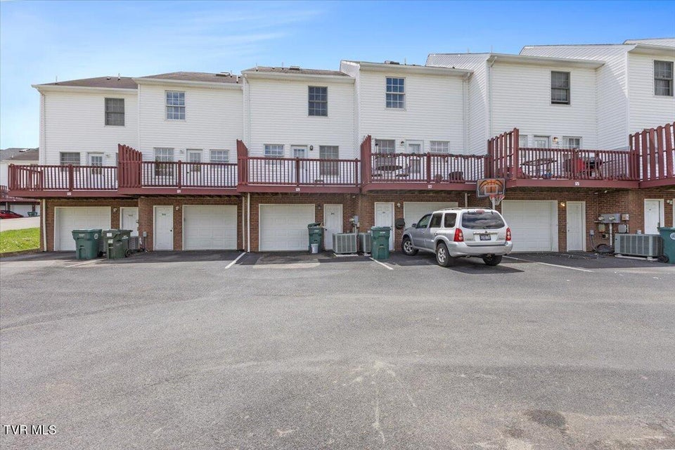 Photo #28: 529 Beaverview Drive