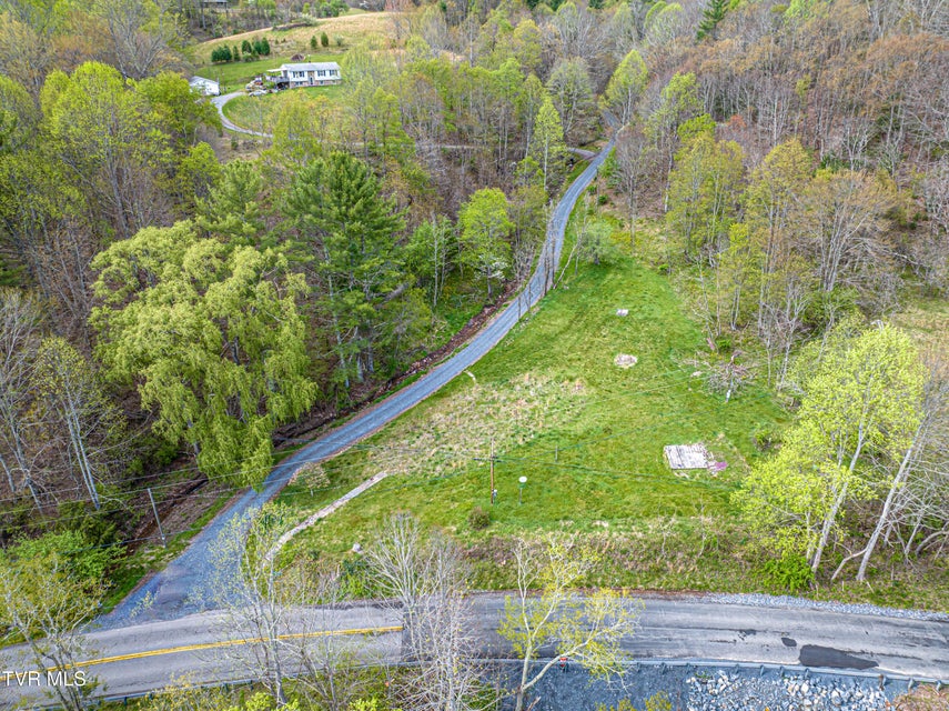 Photo #3: 513 Beadwood Lane