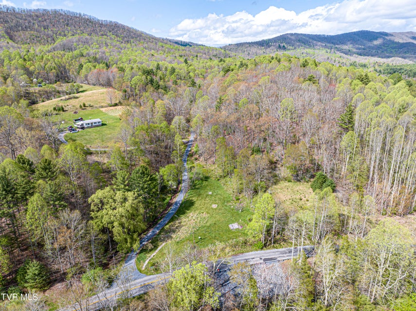 Photo #10: 513 Beadwood Lane
