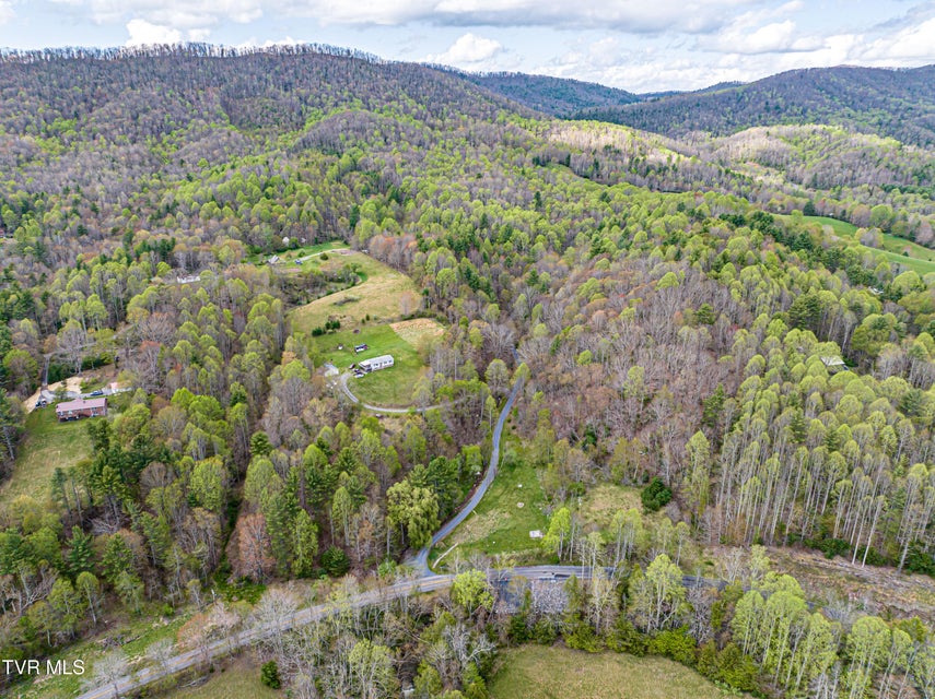 Photo #44: 513 Beadwood Lane