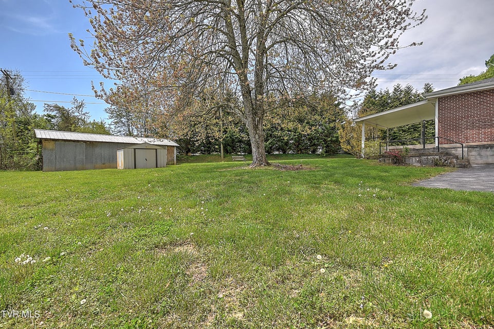 Photo #34: 19032 Woodland Hills Road