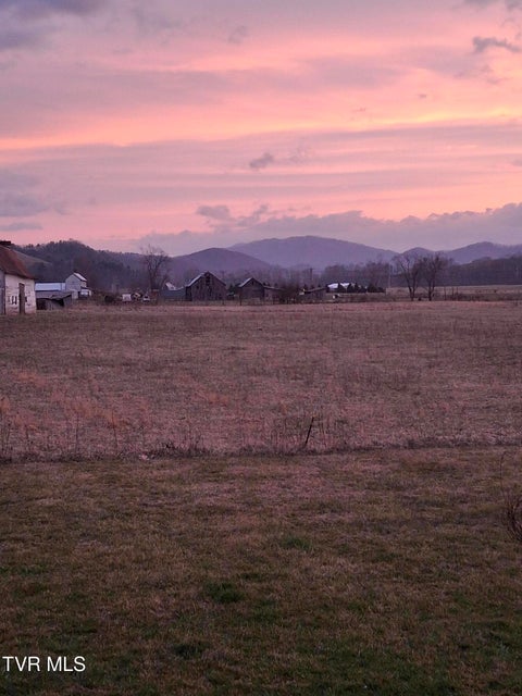 Photo #60: 4246 Roan Creek Road
