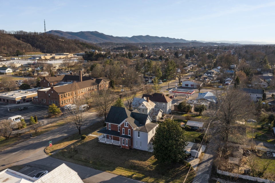 Photo #5: 1115 Unaka Avenue