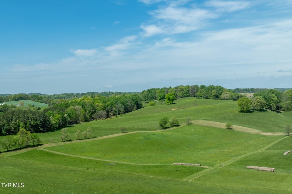 Photo #7: Tract 17 Saylor Hill Road