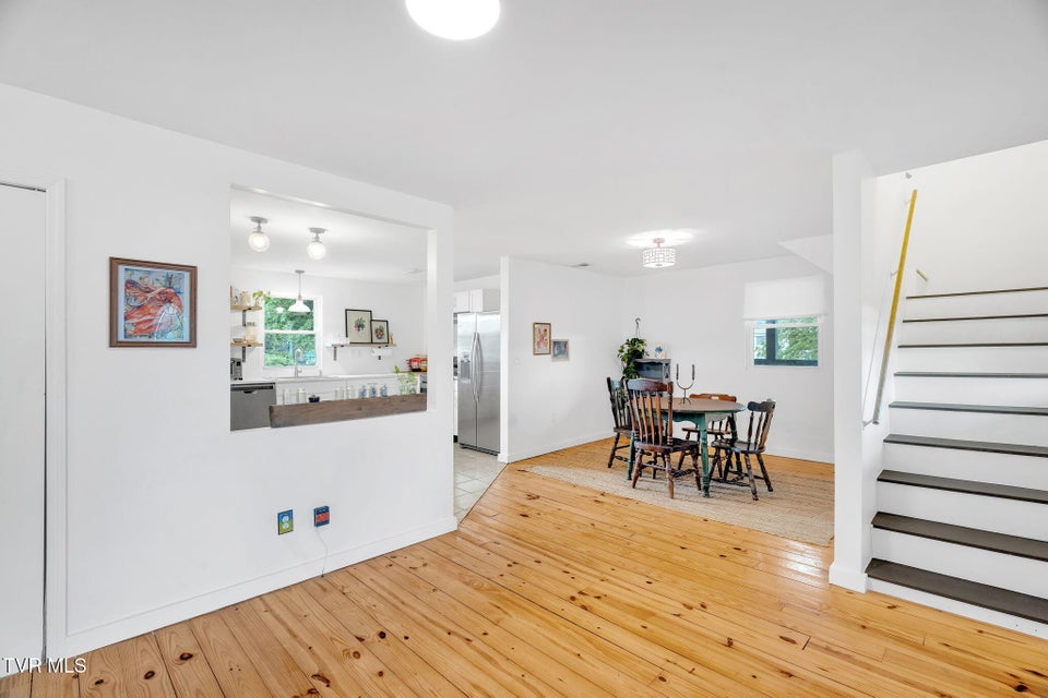 Photo #2: 302 Wilson Avenue