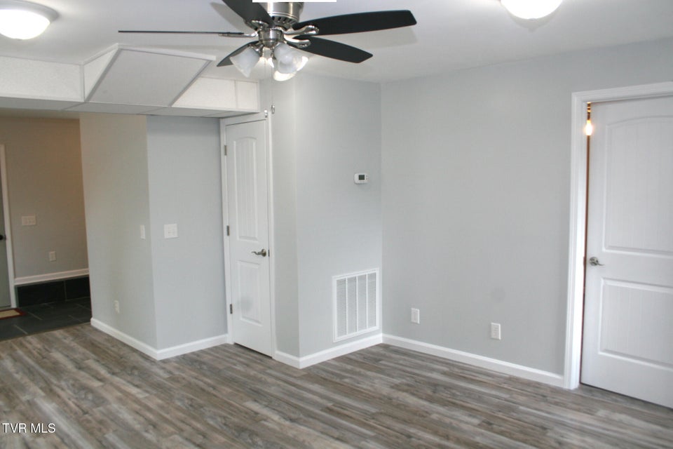 Photo #8: 530 South Avenue