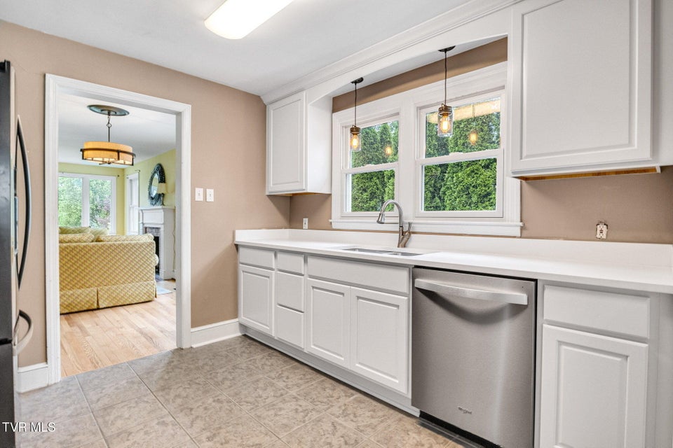 Photo #11: 300 Grove Terrace Drive