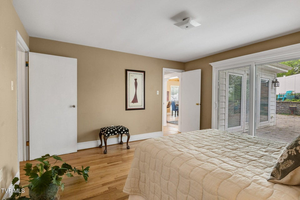 Photo #19: 300 Grove Terrace Drive