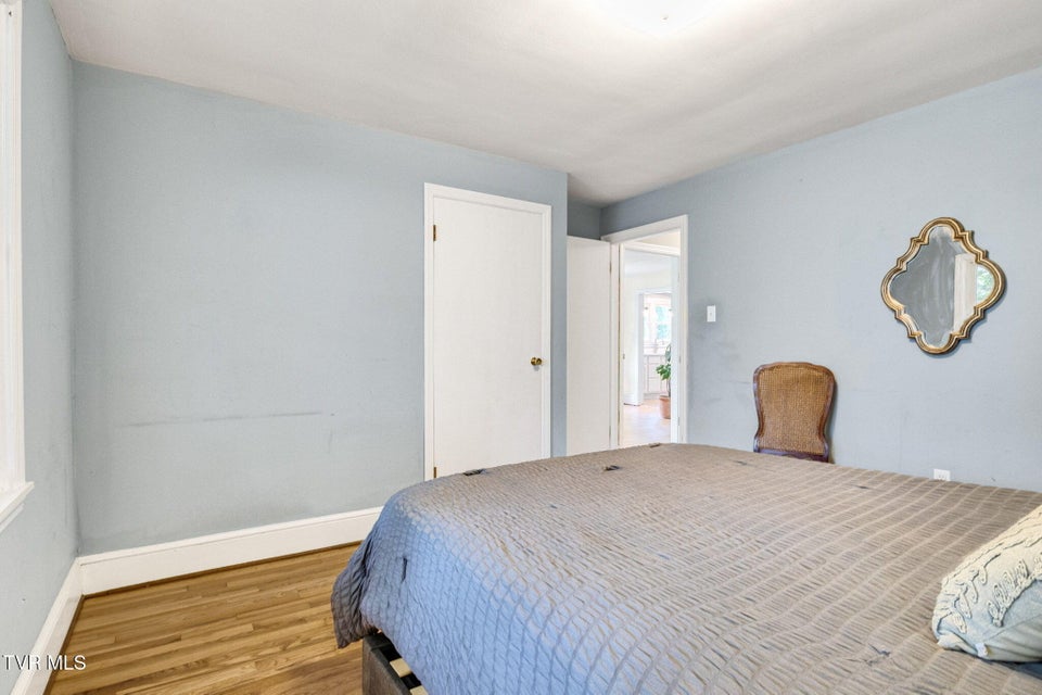 Photo #21: 300 Grove Terrace Drive