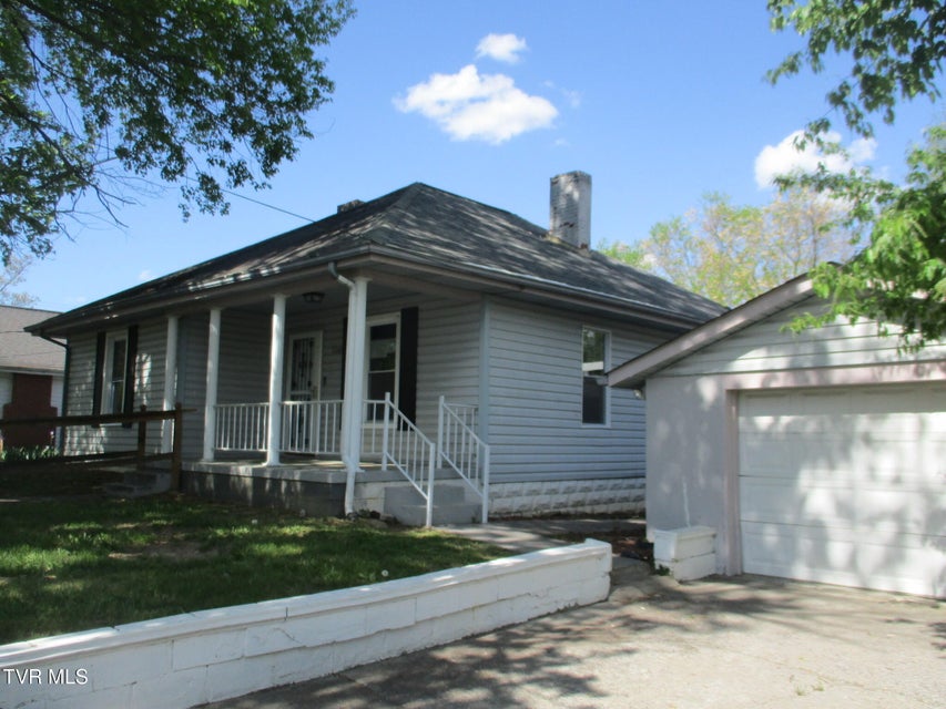 Photo #2: 1209 Golf Street