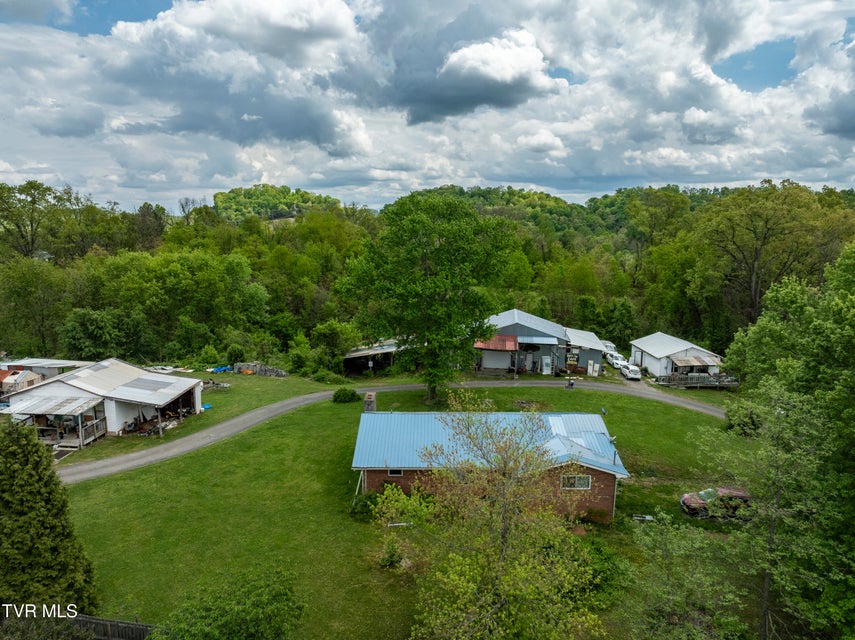 Photo #14: 166-178 Gray Station Road