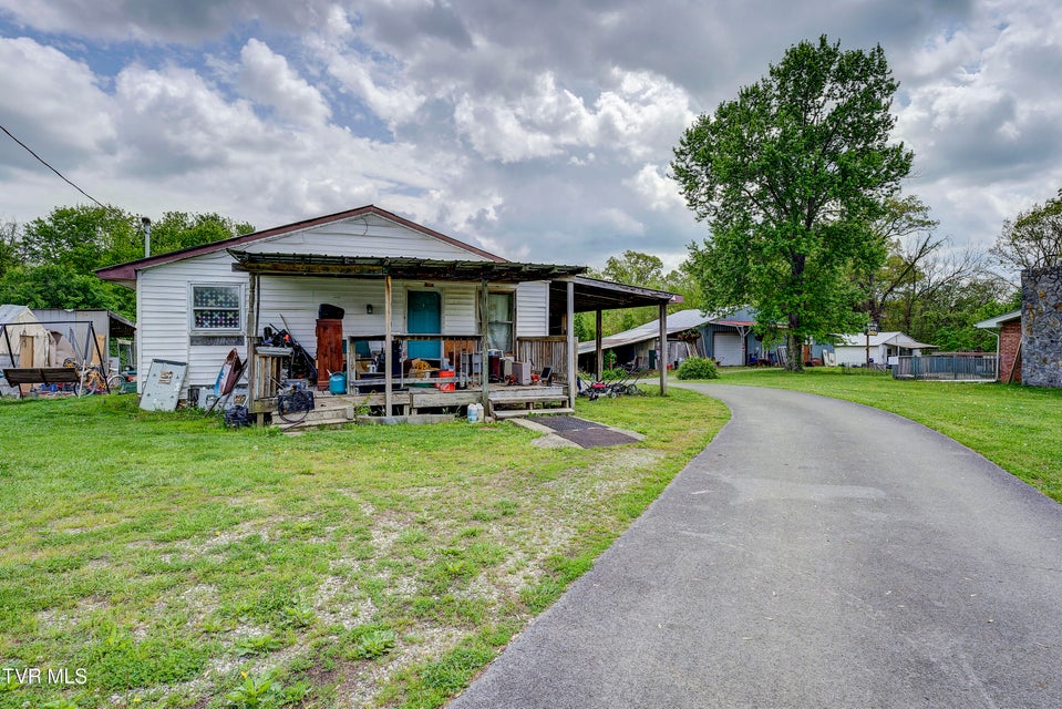 Photo #30: 166-178 Gray Station Road