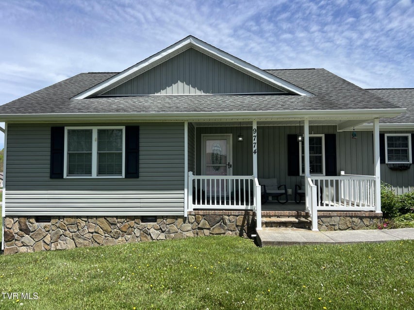 Photo #3: 9774 Shadow Brook Drive