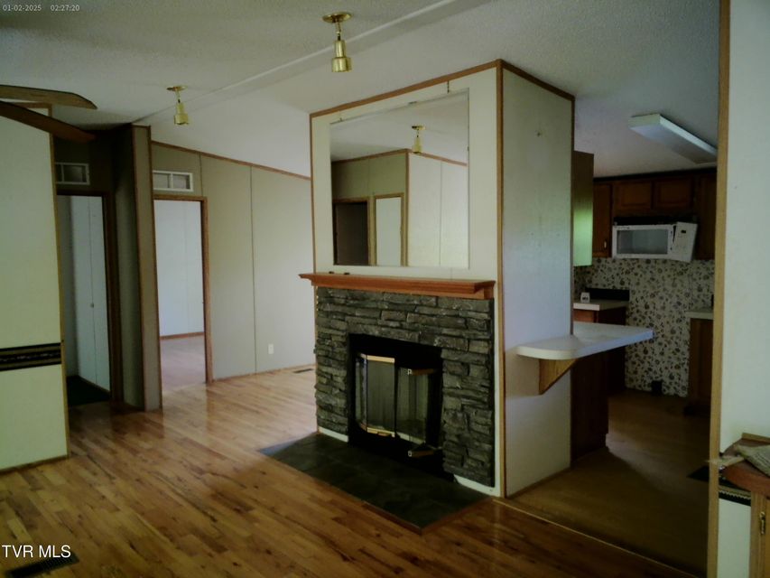 Photo #5: 230 Ridge Road