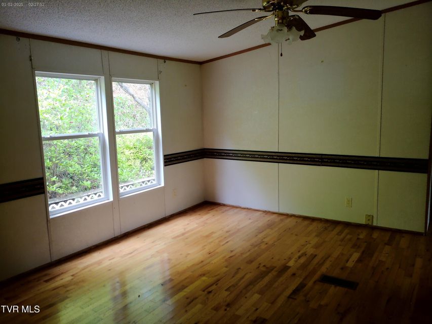 Photo #6: 230 Ridge Road