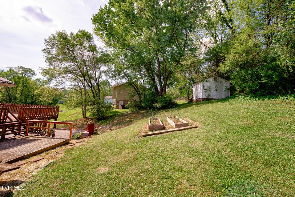 Photo #37: 1400 Forest View Drive