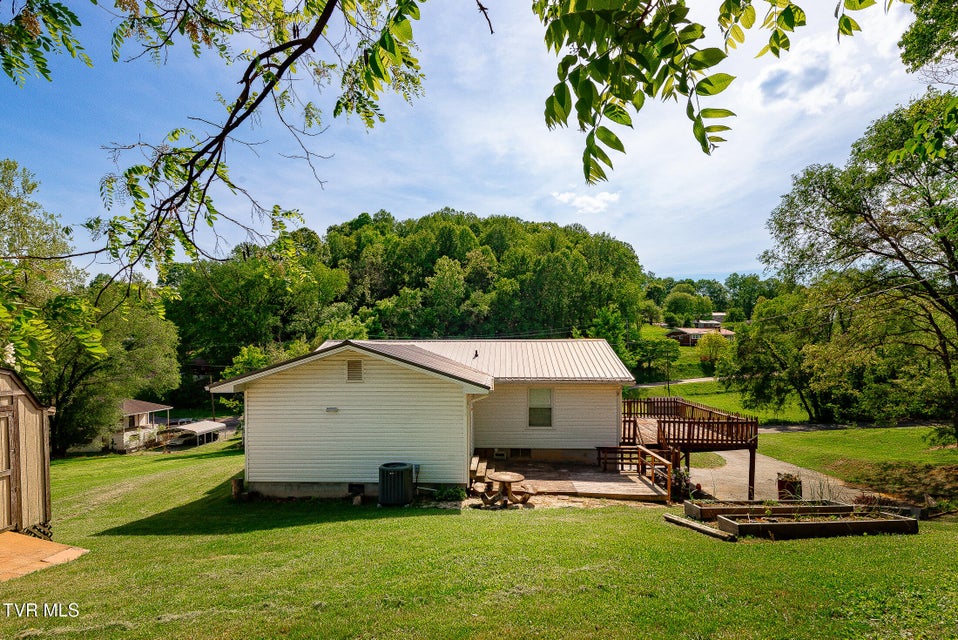 Photo #6: 1400 Forest View Drive