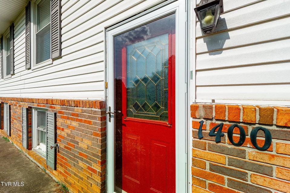Photo #12: 1400 Forest View Drive