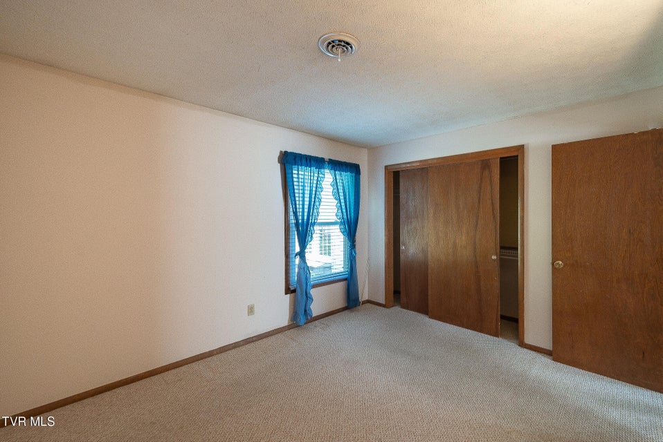 Photo #34: 1400 Forest View Drive